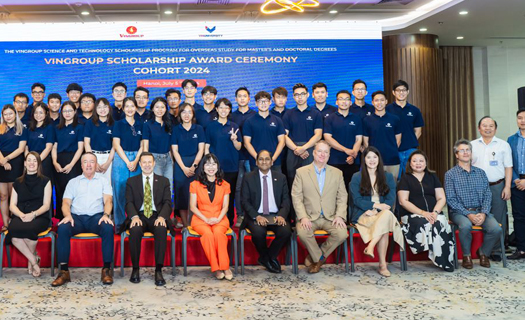 Vingroup trao hơn 640 tỷ đồng Học bổng Khoa học Công nghệ trong 6 năm